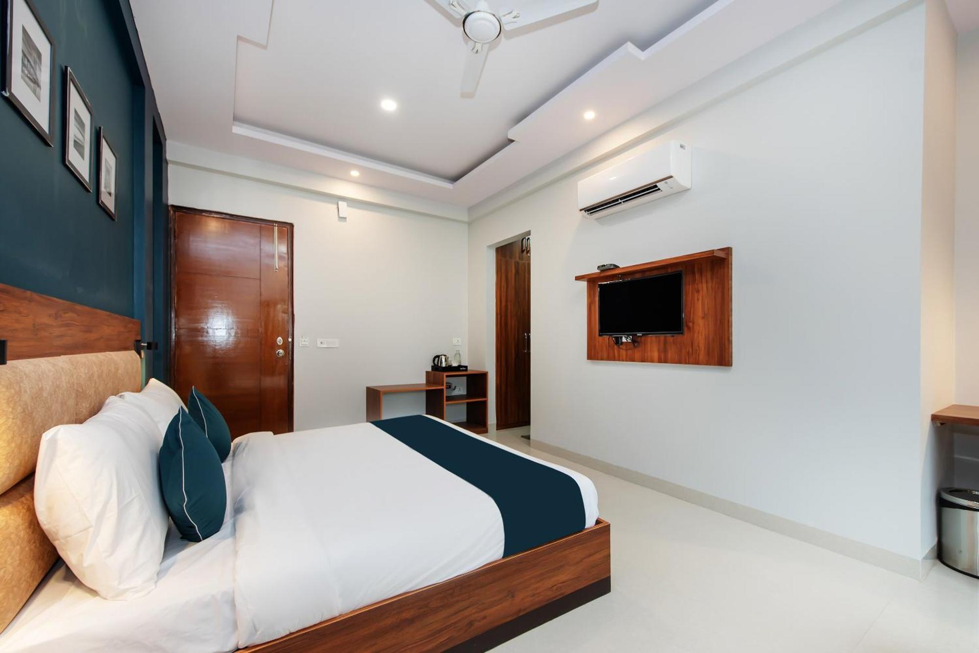 Hotel O Earth Villa Near Bestech Central Square Mall Gurgaon Exterior foto