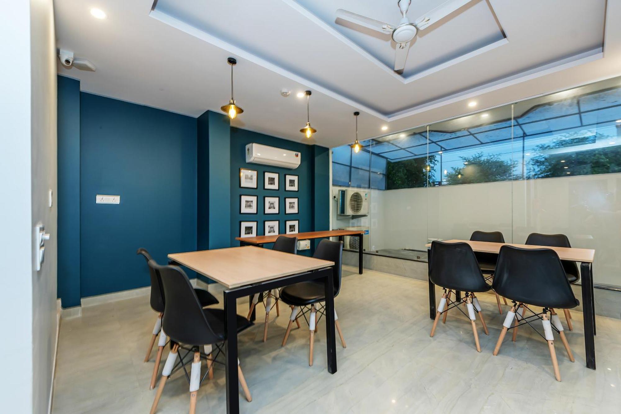 Hotel O Earth Villa Near Bestech Central Square Mall Gurgaon Exterior foto